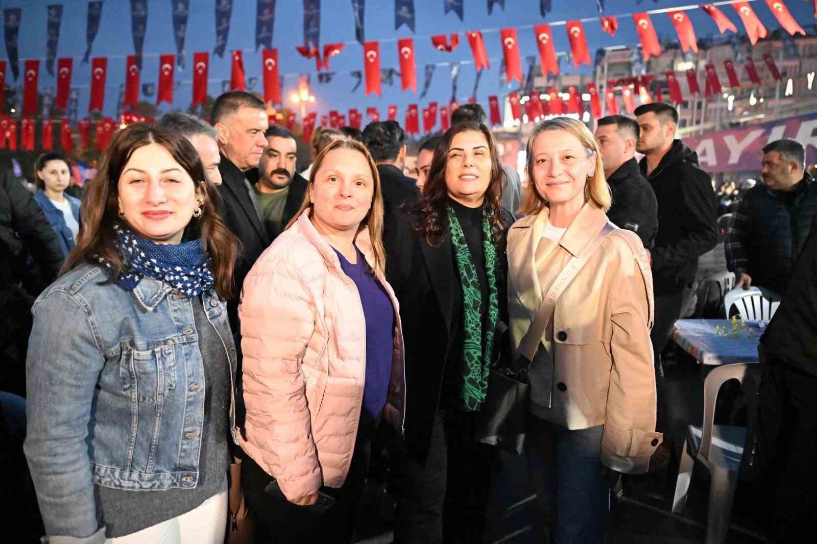 Başkan Çerçioğlu, Büyükşehir Belediyesi ve ASKİ personelleri ile iftar sofrasında buluştu
