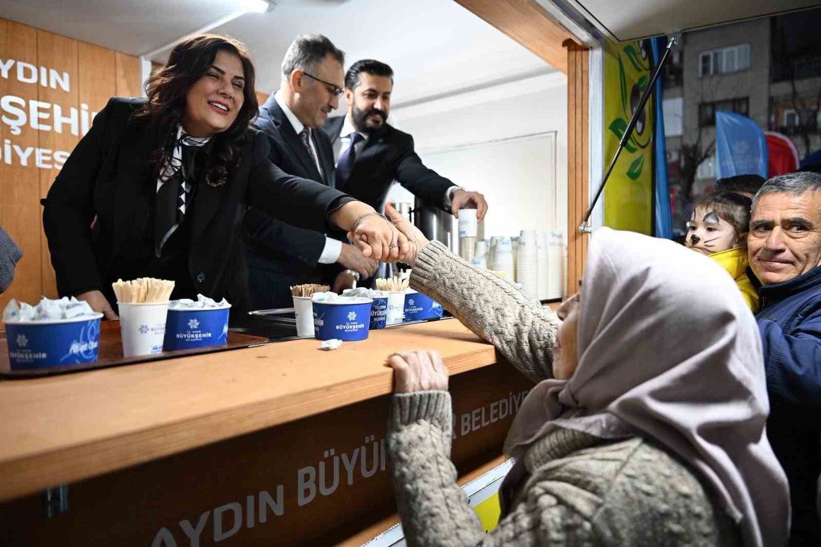 Başkan Çerçioğlu, İncirliova’da vatandaşlarla iftar sofrasında buluştu
