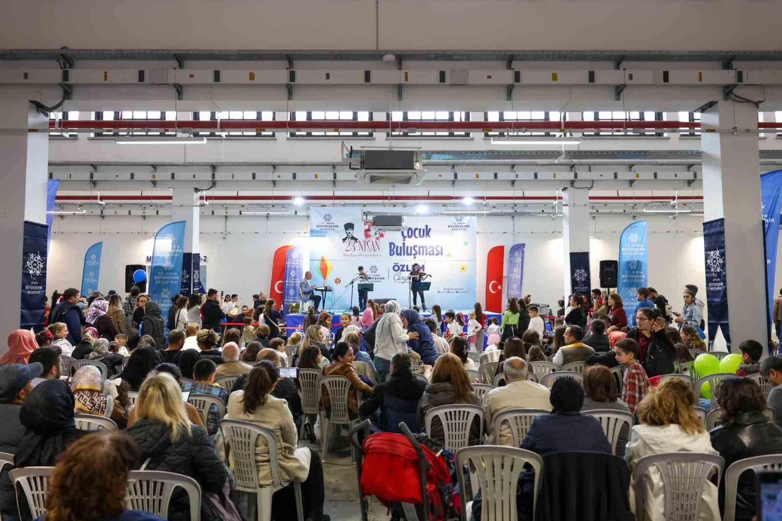 Başkan Çerçioğlu’ndan çocuklara 23 Nisan hediyesi
