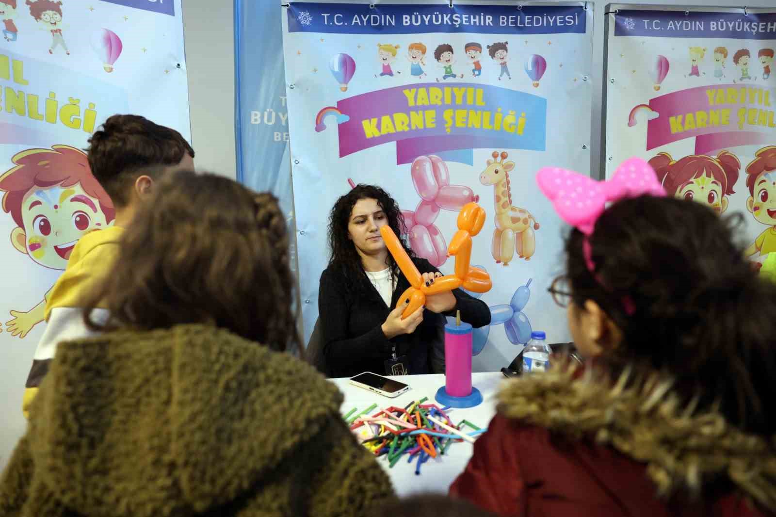 Başkan Çerçioğlu’ndan çocuklara karne hediyedi
