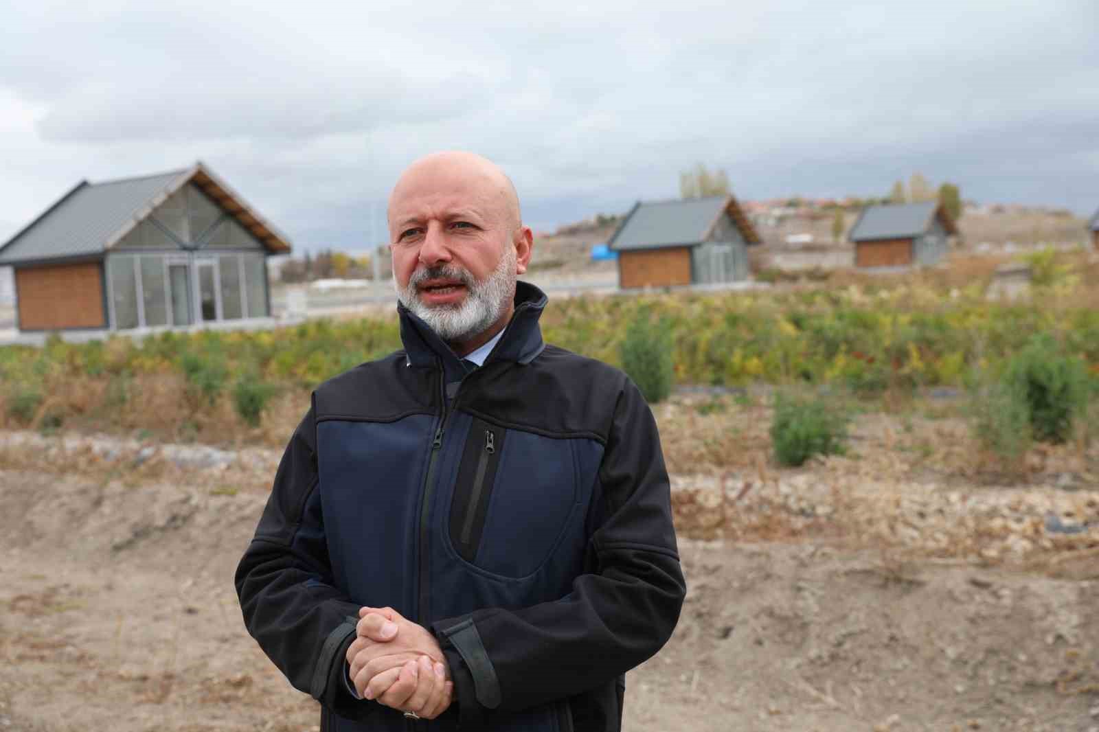 Başkan Çolakbayrakdar: "Ata tohumları, geleceğe bırakacağımız en kıymetli millî mirasımızdır"
Başkan Çolakbayrakdar: "Ata tohumları, geleceğe bırakacağımız en kıymetli millî mirasımızdır"