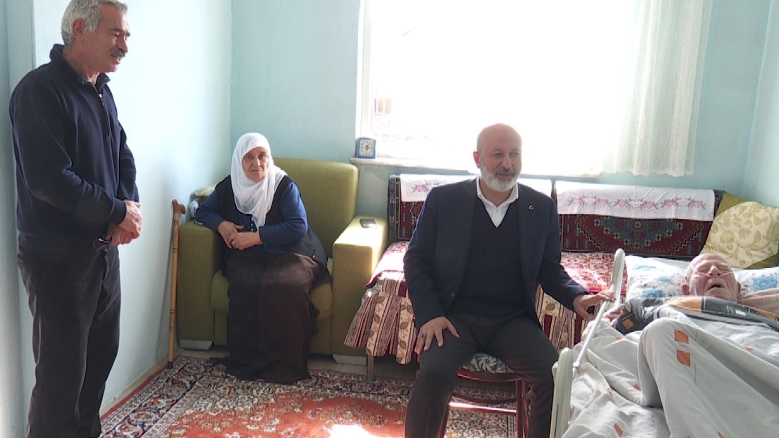 Başkan Çolakbayrakdar: "Hemşehrilerimizin gönlüne dokunmak için çalışıyoruz"
