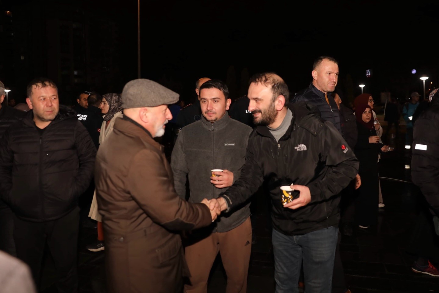 Başkan Çolakbayrakdar: "Hemşehrilerimizle Ramazan’ın güzelliklerini paylaşıyoruz"
