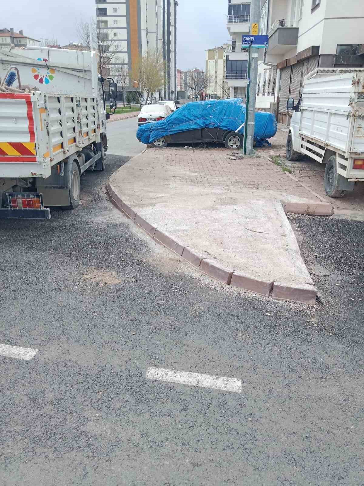 Başkan Çolakbayrakdar: "Her sokağa konfor, her mahalleye değişim getiriyoruz"
Başkan Çolakbayrakdar: "Her sokağa konfor, her mahalleye değişim getiriyoruz"