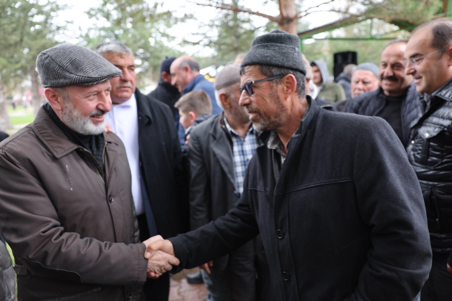 Başkan Çolakbayrakdar: "Hizmetlerimizle kırsalın değerine değer katıyoruz"
