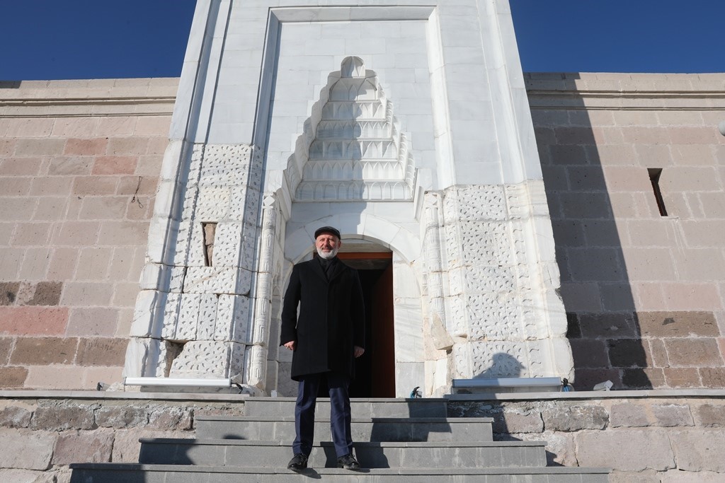 Başkan Çolakbayrakdar: "Ödüllü tarih projelerimiz, Kayseri’nin ilk medresesiyle tanışacak"
