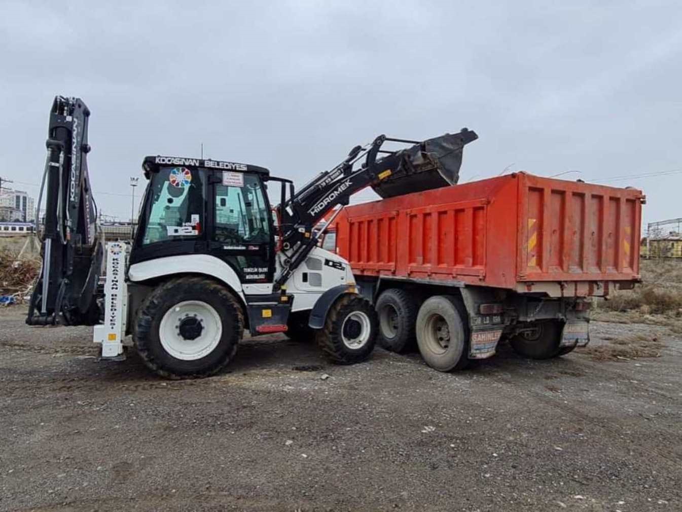 Başkan Çolakbayrakdar: "Temizlikte de Türkiye’nin en modern filosu Kocasinan’da"
