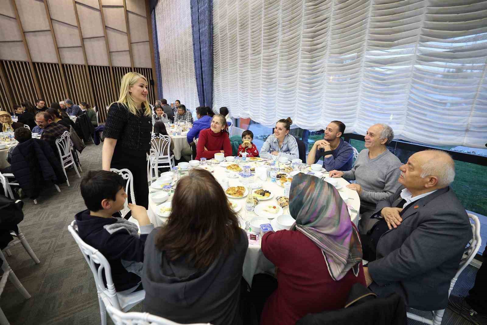 Başkan Doğan gazi ve şehit yakınları ile iftarda bir araya geldi
