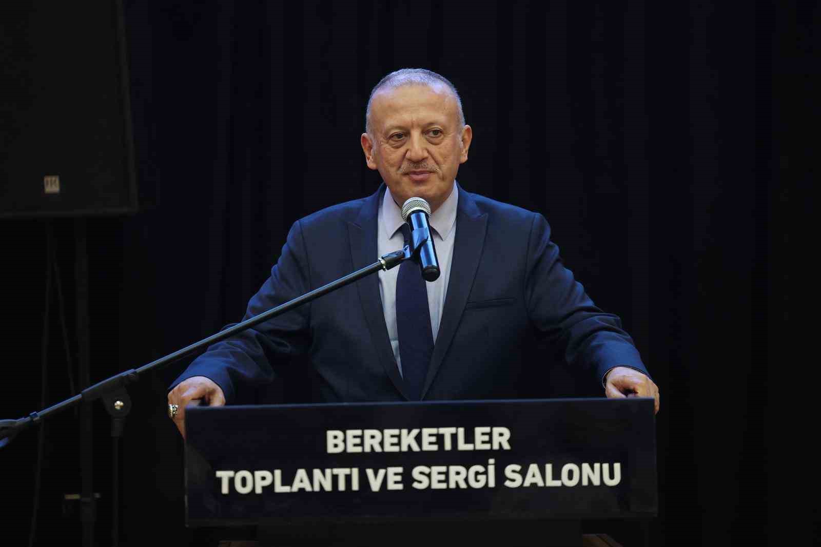 Başkan Doğan muhtarlarla iftarda bir araya geldi
Başkan Doğan muhtarlarla iftarda bir araya geldi
