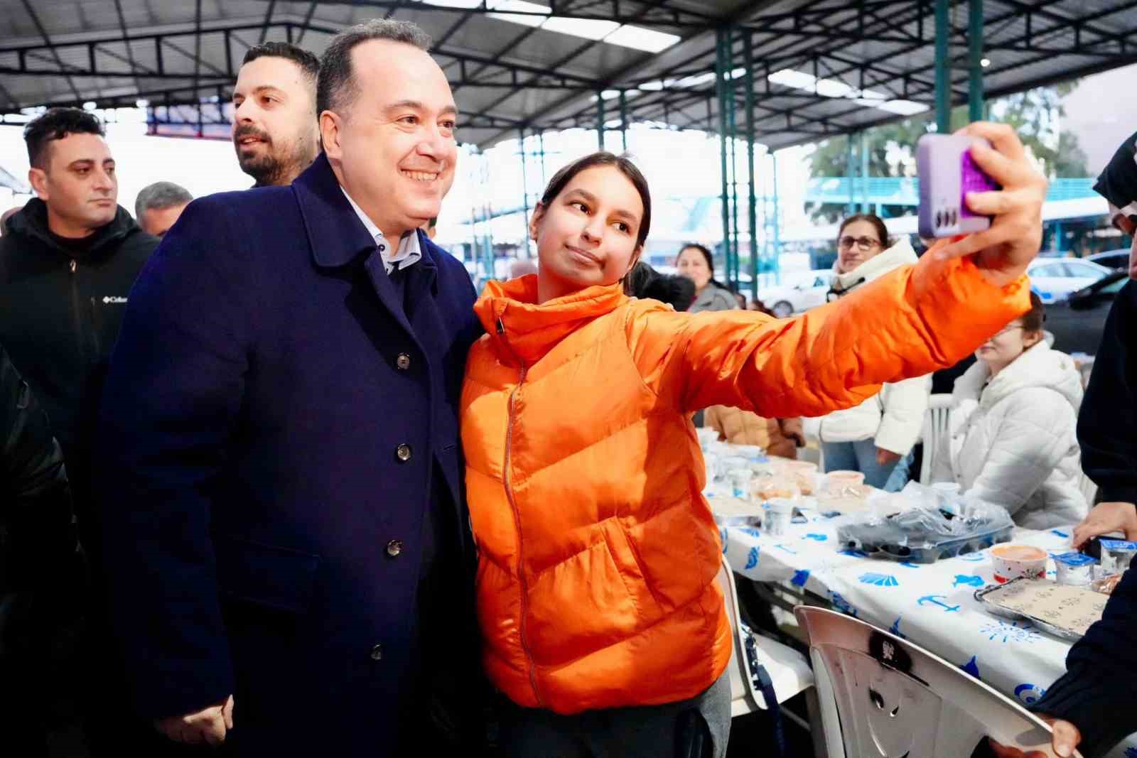 Başkan Dutlulu, Selendililer Derneği’nin iftar programına katıldı
