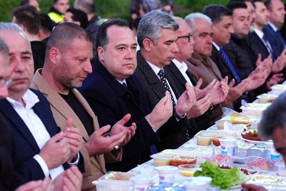 Başkan Dutlulu, Soma Termik Santrali işçilerini iftarda ağırladı
