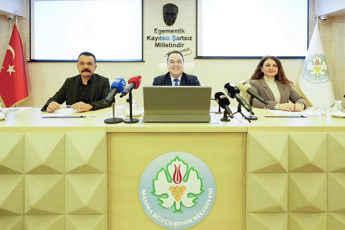 Başkan Dutlulu: "Susuzluğu Manisa’da yaşatmamak için elimizden geleni yapacağız"
