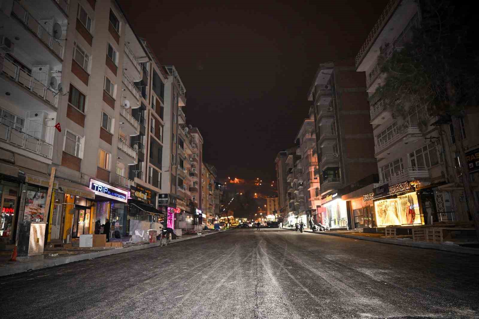 Başkan Er: "Altyapı çalışmalarını bir cerrah titizliğiyle tamamladık"
