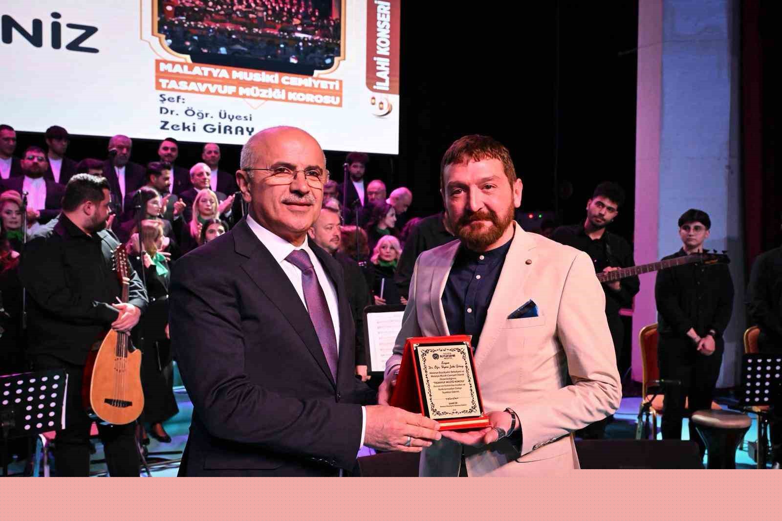 Başkan Er: "Geleceğin Malatya’sını kurmak için çalışıyoruz"
