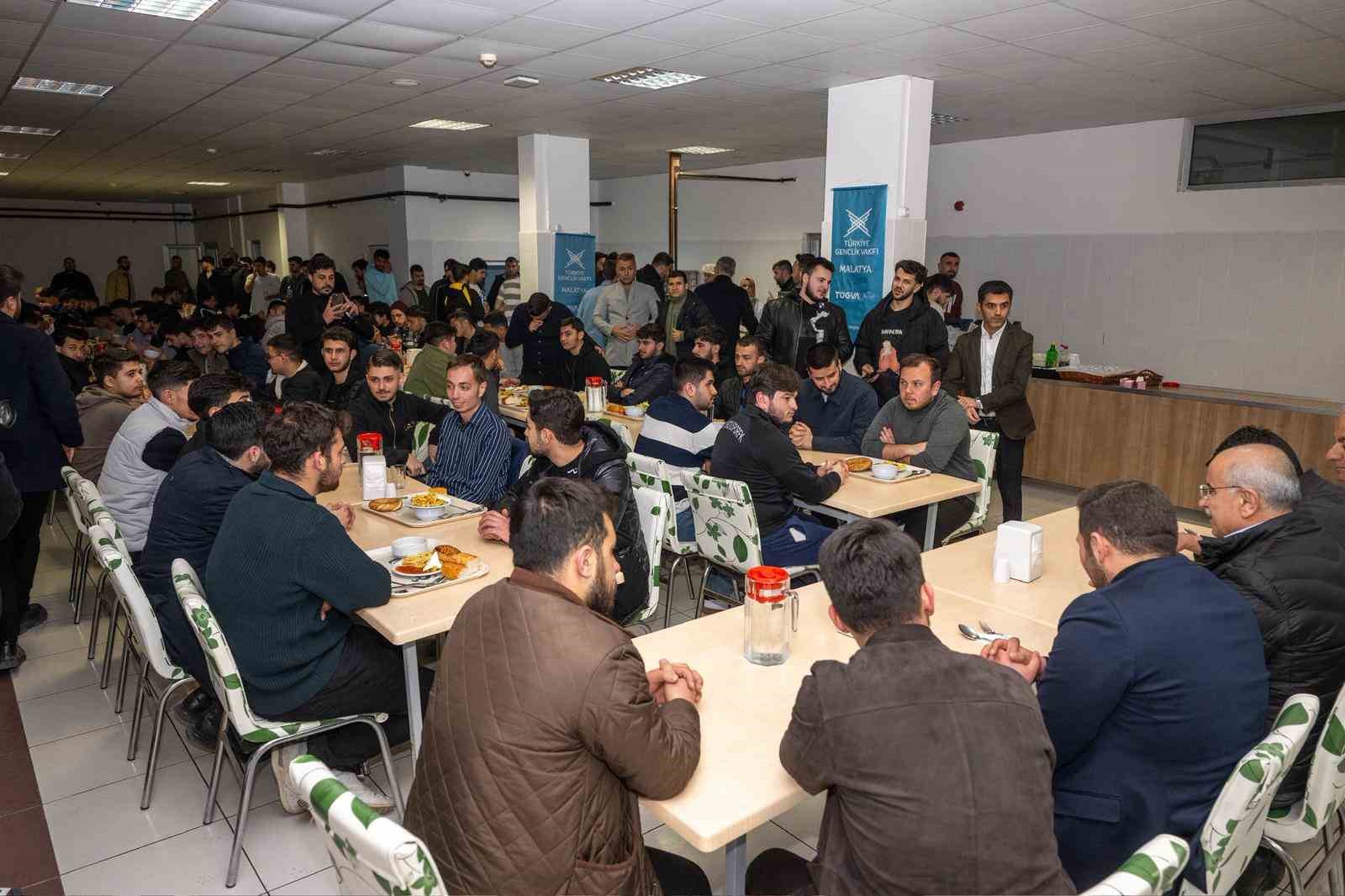 Başkan Er: "Ulaşımla ilgili önemli çalışmalarımız olacak"
