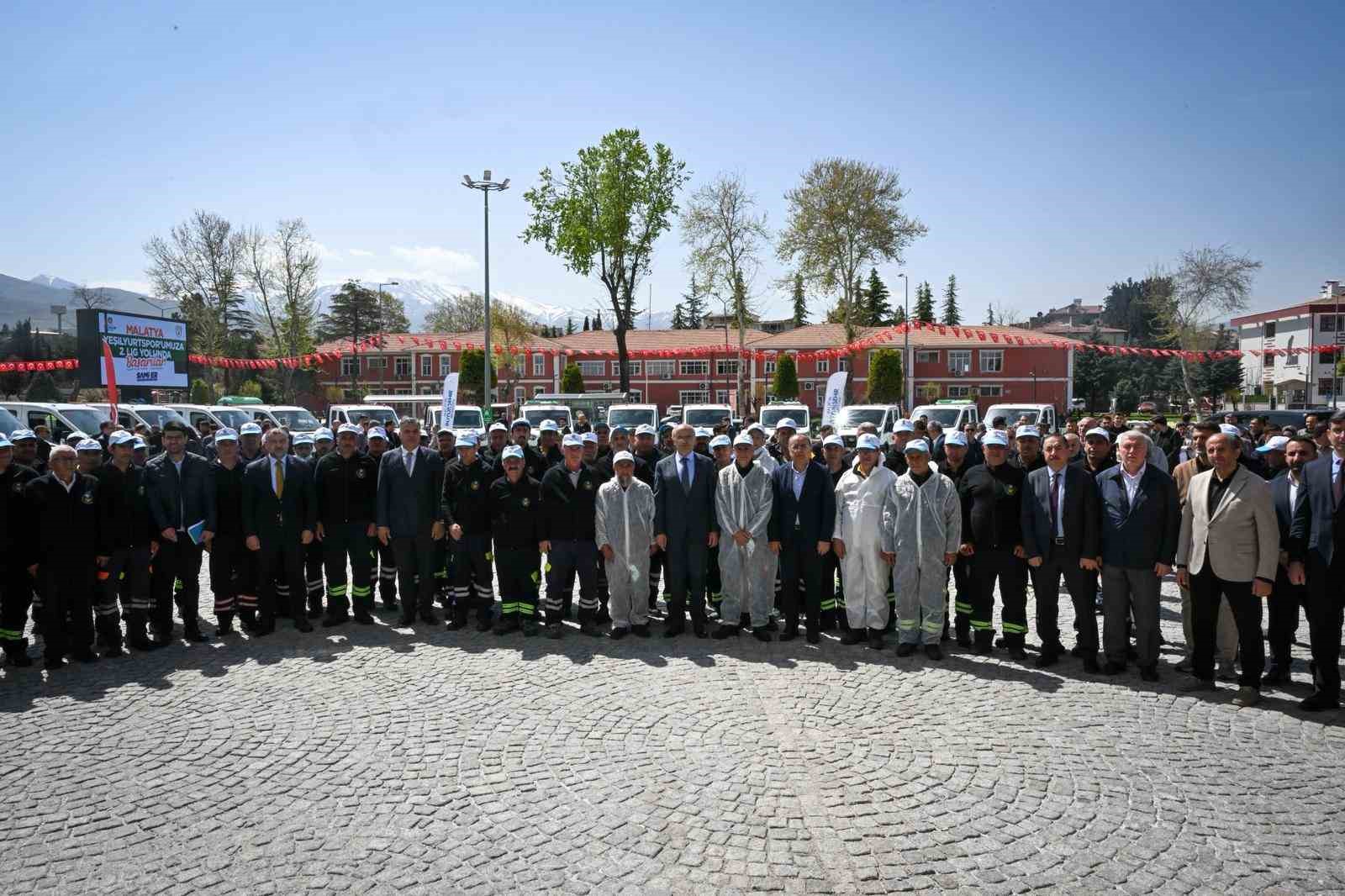 Başkan Er: "Yılın 12 ayı haşere ve vektörlerle mücadele var"
