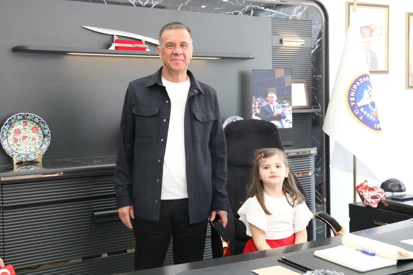 Başkan Ercan, koltuğunu devretti
