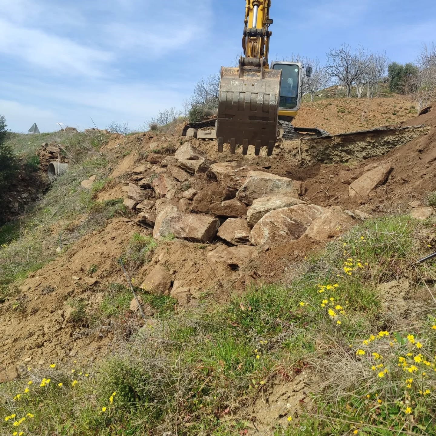 Başkan Ercan: "Yeni haftaya mahallelerimizde yaptığımız çalışmalarla başladık"

