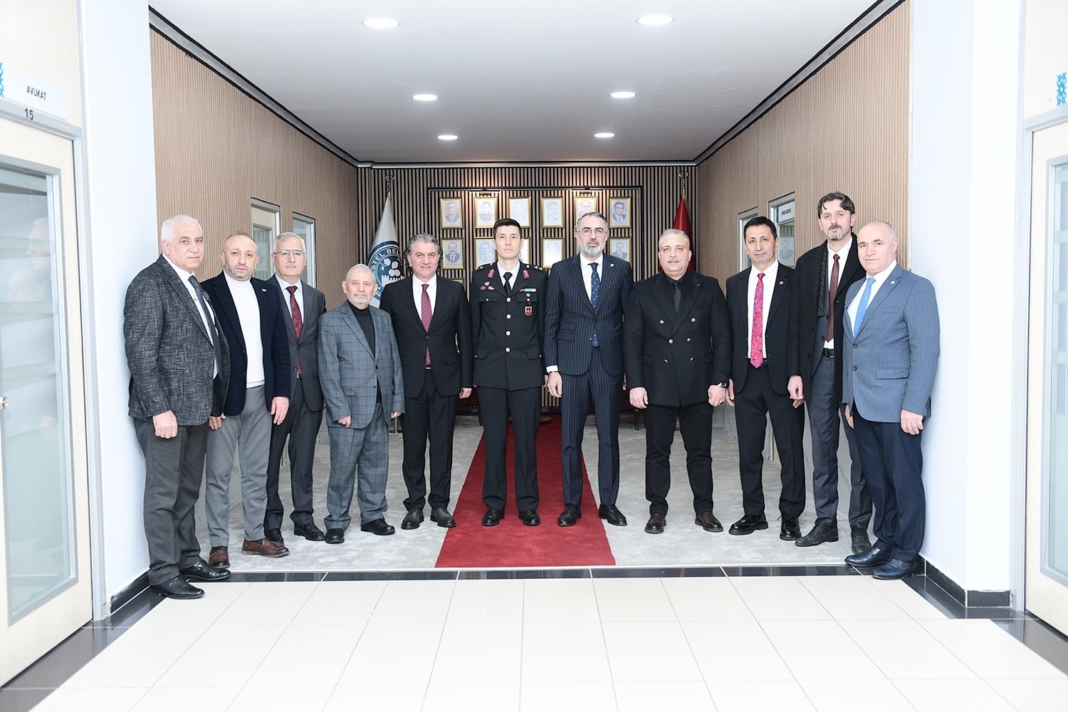 Başkan Erol bayramda her kapıda, her gönülde
Başkan Erol bayramda her kapıda, her gönülde