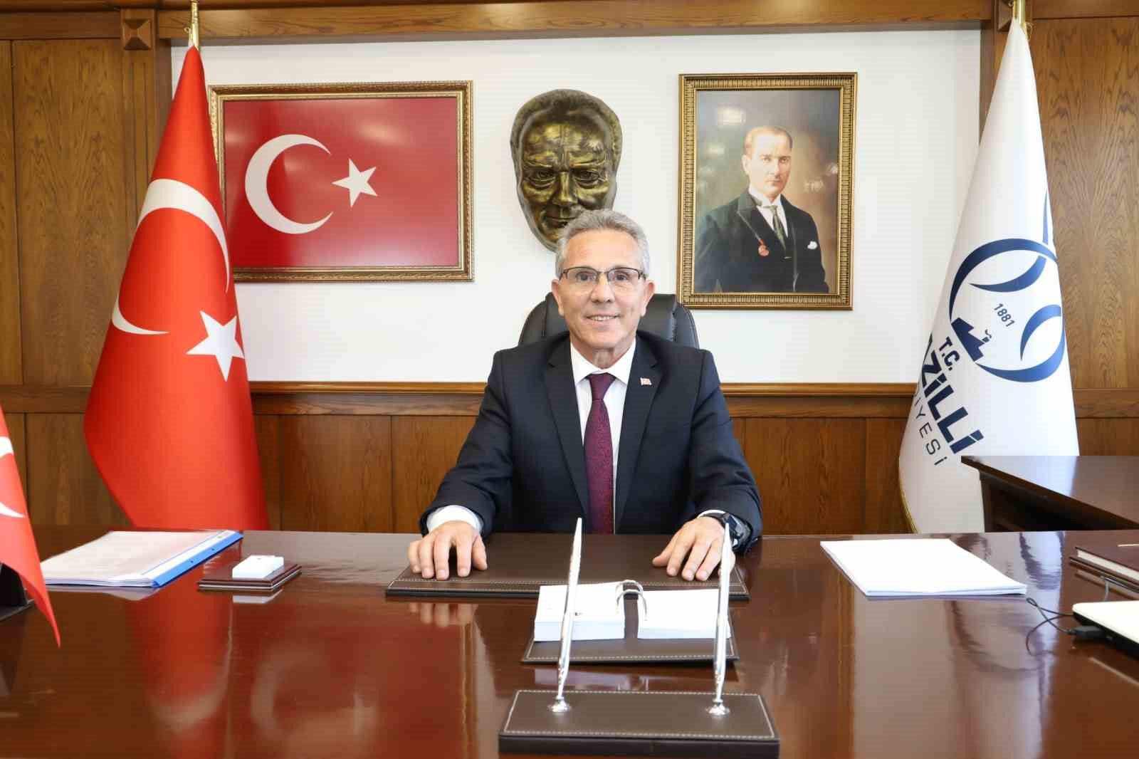 Başkan Erol: "Dualarımız dünyada adaletin hakim olması içindir"
