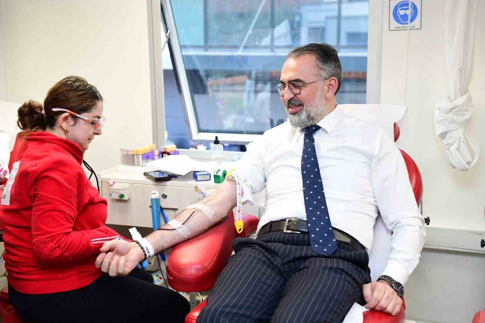 Başkan Erol’dan anlamlı hareket : "Bir Ünite Kan, Bir Hayat"
