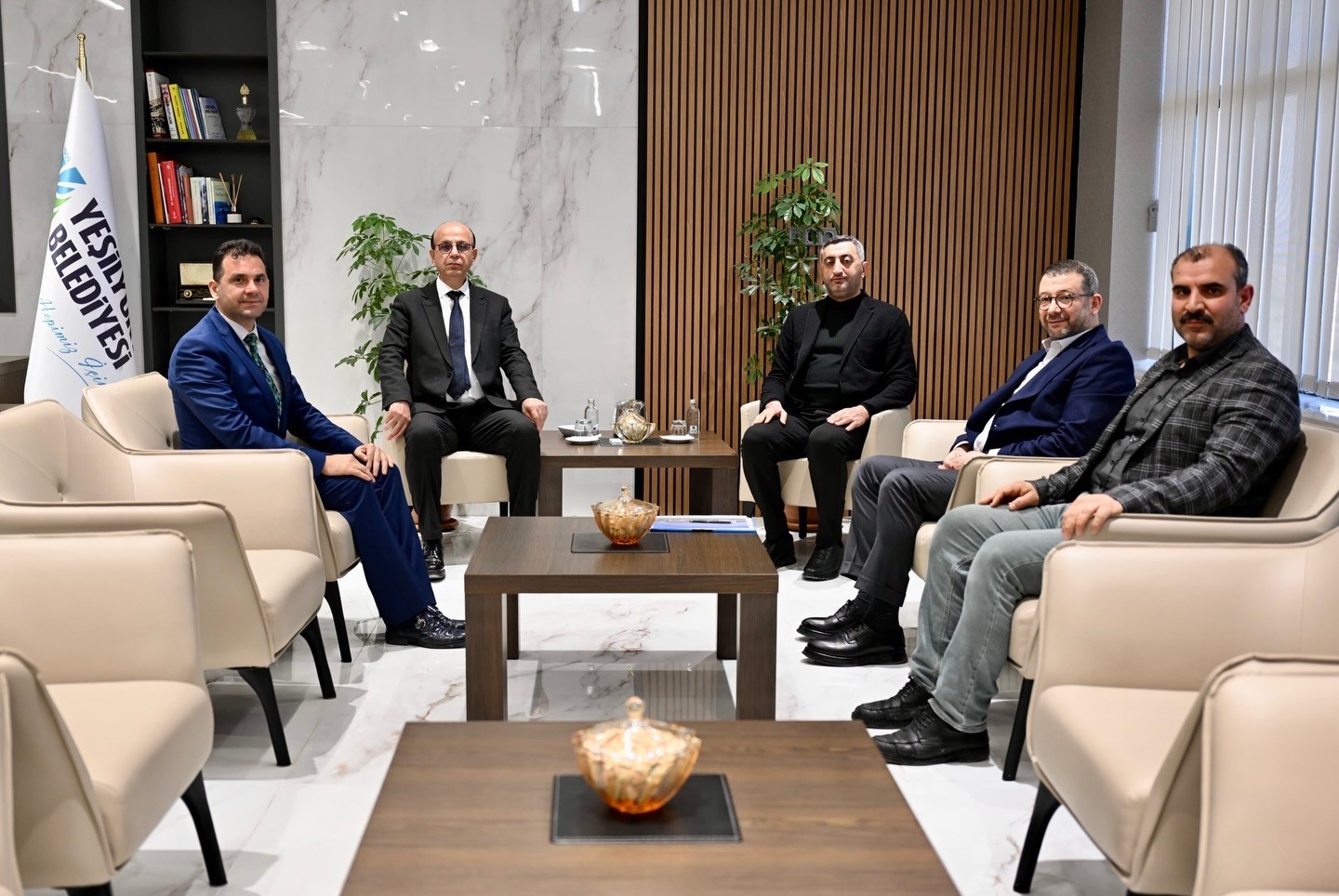 Başkan Geçit, "6’ncı taziye evimizi Topsöğüt’te hizmete sunacağız"
Başkan Geçit, "6’ncı taziye evimizi Topsöğüt’te hizmete sunacağız"