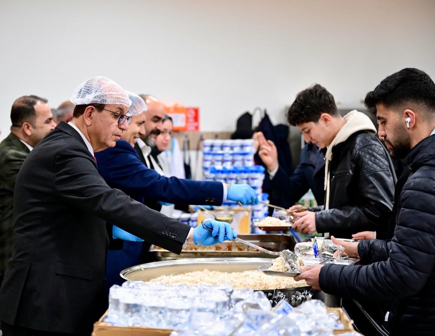 Başkan Geçit: "İftar soframızla gönüller arasında güçlü bir köprü kuruyoruz"
