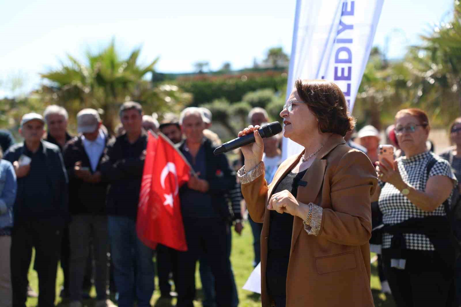 Başkan Gençay: "Kentimizin ortak değerlerini korumak temel önceliğimdir"
