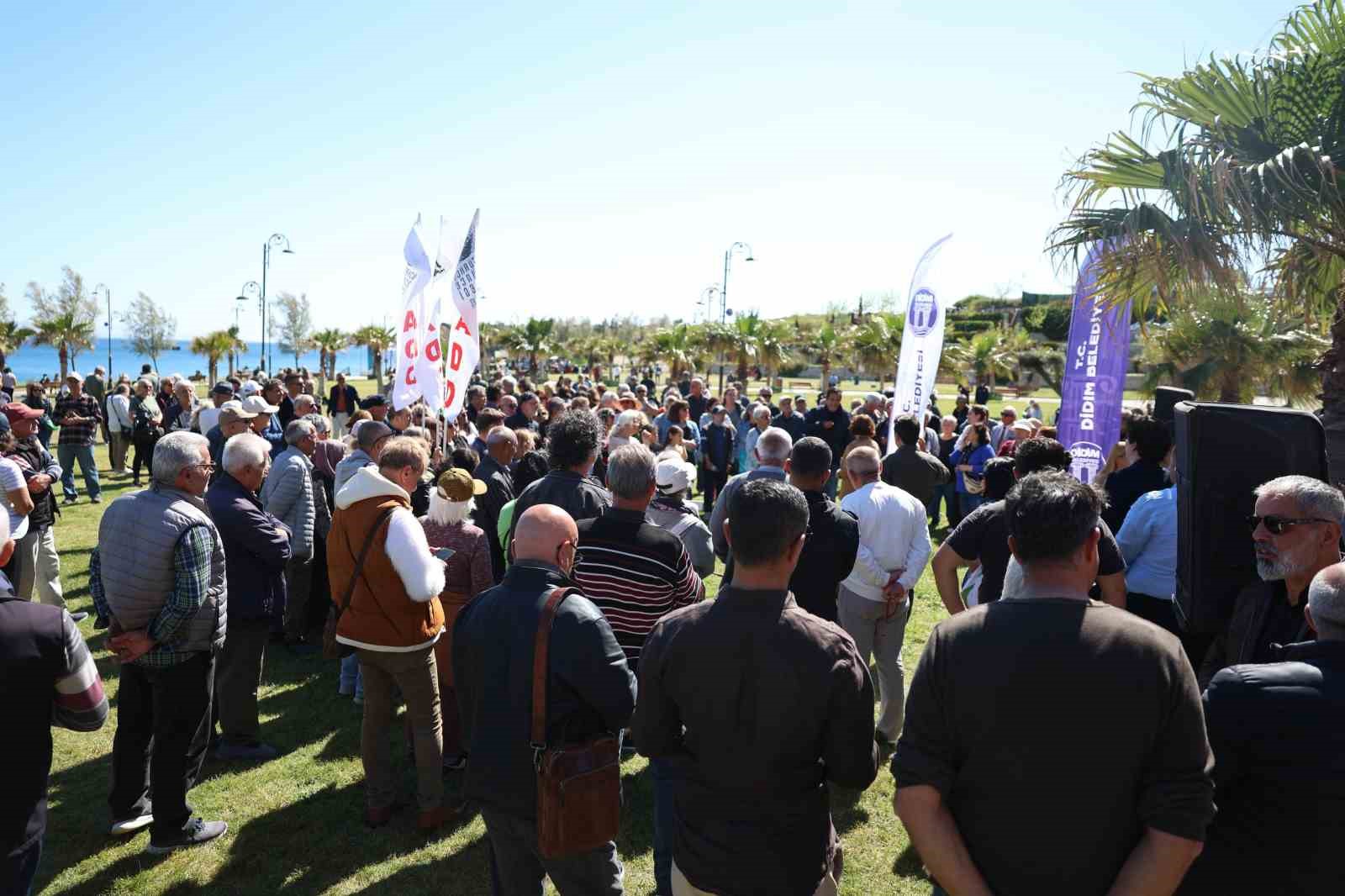 Başkan Gençay: "Kentimizin ortak değerlerini korumak temel önceliğimdir"
