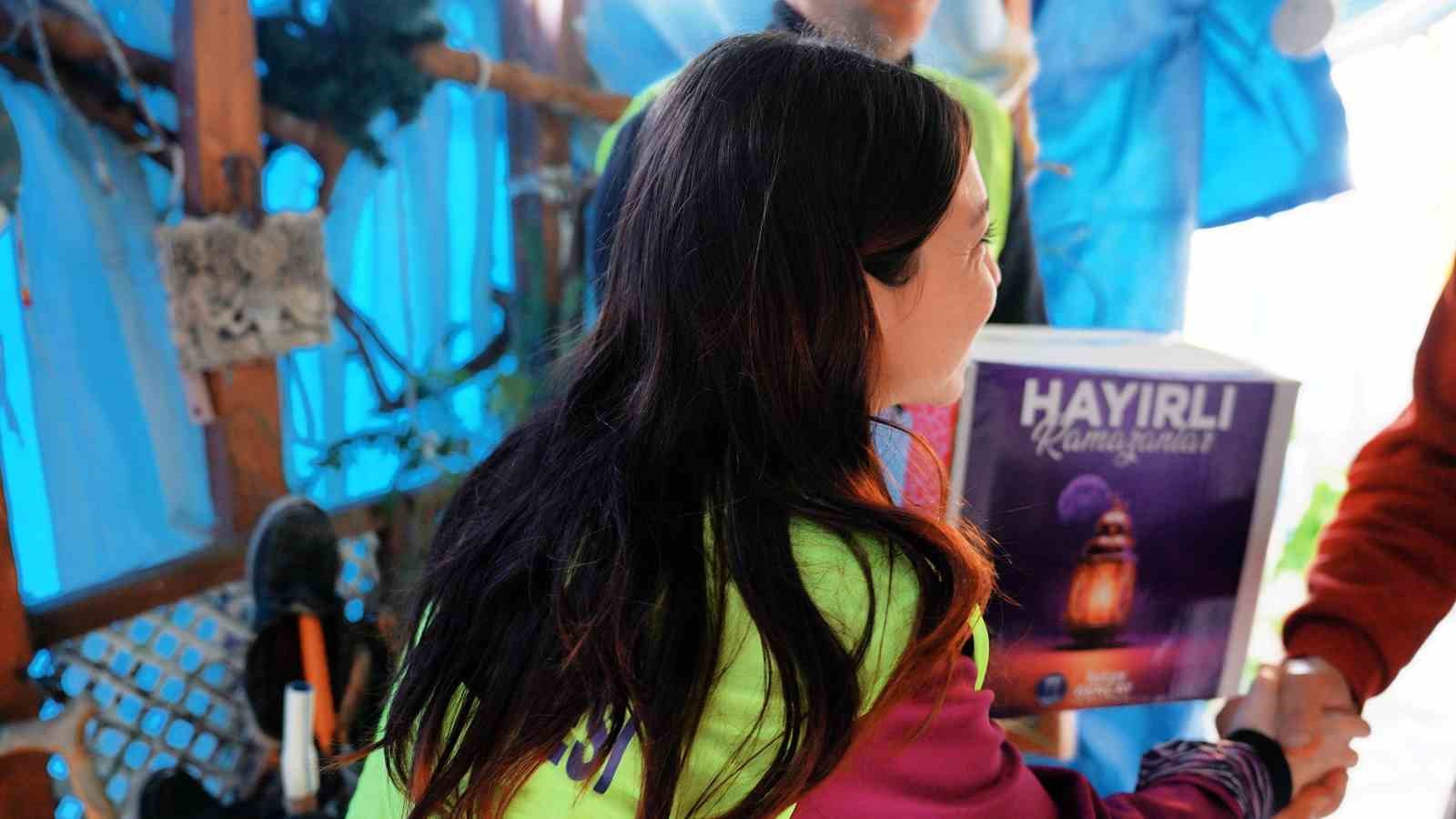 Başkan Gençay: "Ramazan’da sofralarımız paylaştıkça güzel"
