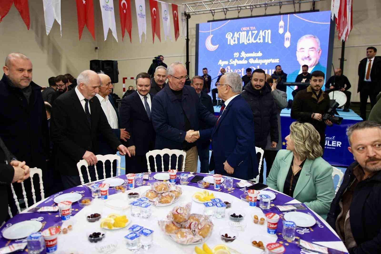 Başkan Güler: "Bizim ayrımız gayrımız yok"
