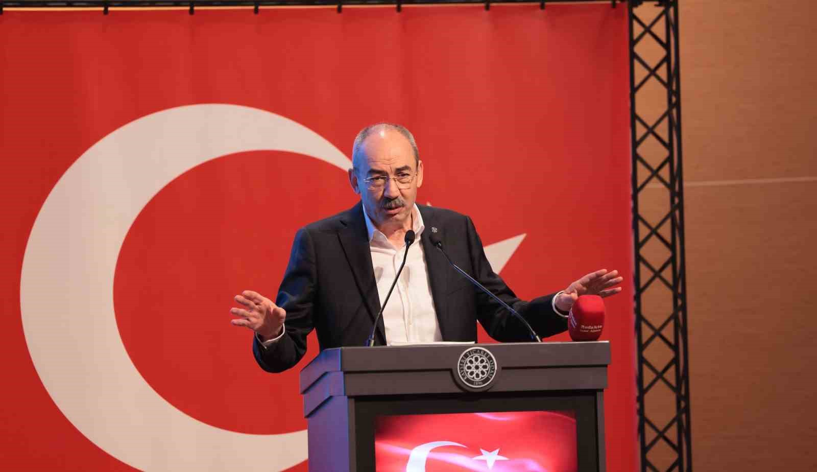 Başkan Gülsoy : "Küresel ekonomide kurallar değişiyor, riskler derinleşiyor"
Başkan Gülsoy : "Küresel ekonomide kurallar değişiyor, riskler derinleşiyor"