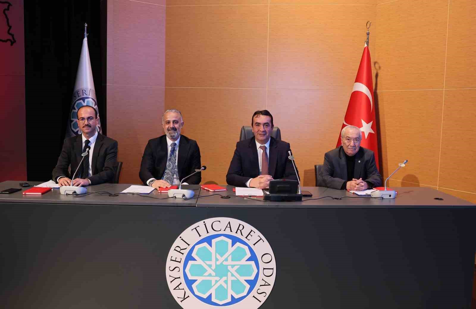 Başkan Gülsoy : "Küresel ekonomide kurallar değişiyor, riskler derinleşiyor"
Başkan Gülsoy : "Küresel ekonomide kurallar değişiyor, riskler derinleşiyor"