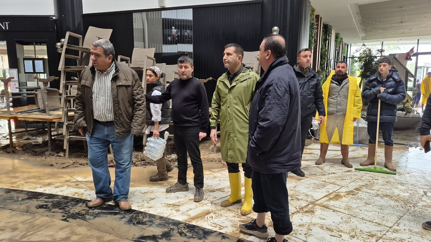 Başkan Günel: "Afetler, tedbirler alınırsa yaşanmaz"
Başkan Günel: "Afetler, tedbirler alınırsa yaşanmaz"