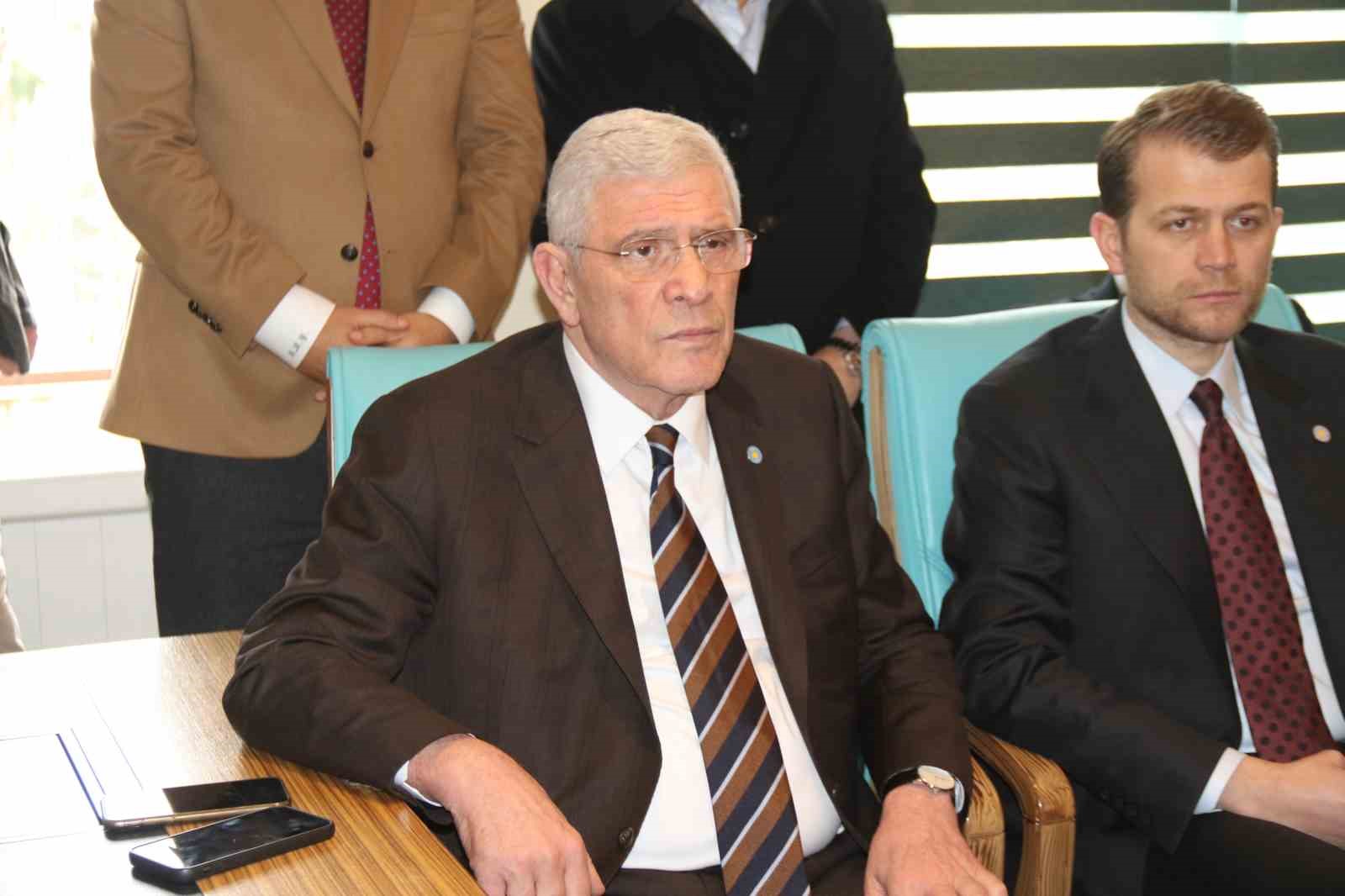 Başkan Güneş’i ziyaret eden İYİ Parti Genel Başkanı Dervişoğlu: "Paylaşımlar ve ifadeler toplumsal birliğimize zarar verdiği kadar geleceğimizde de olumsuz izler bırakıyor"
