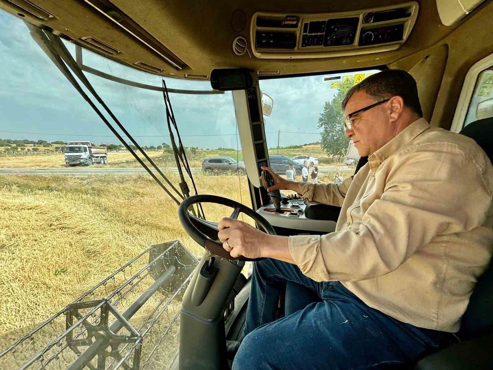 Başkan Hakan Şehirli iki yılı değerlendirdi
Başkan Hakan Şehirli iki yılı değerlendirdi