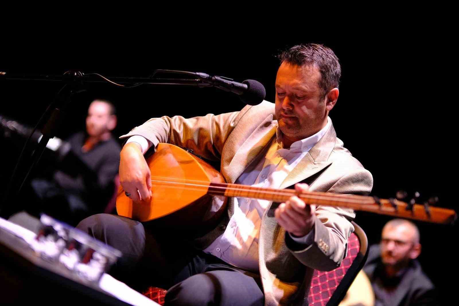 Başkan Hakan Şehirli iki yılı değerlendirdi
Başkan Hakan Şehirli iki yılı değerlendirdi