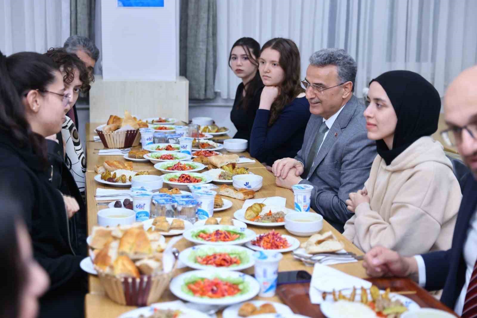 Başkan İhsan Kurnaz, 24 mahallede vatandaşla buluştu
