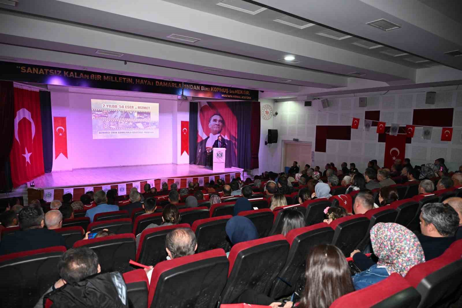 Başkan Kara’dan 2 yıllık hizmet ve yatırım sunumu
