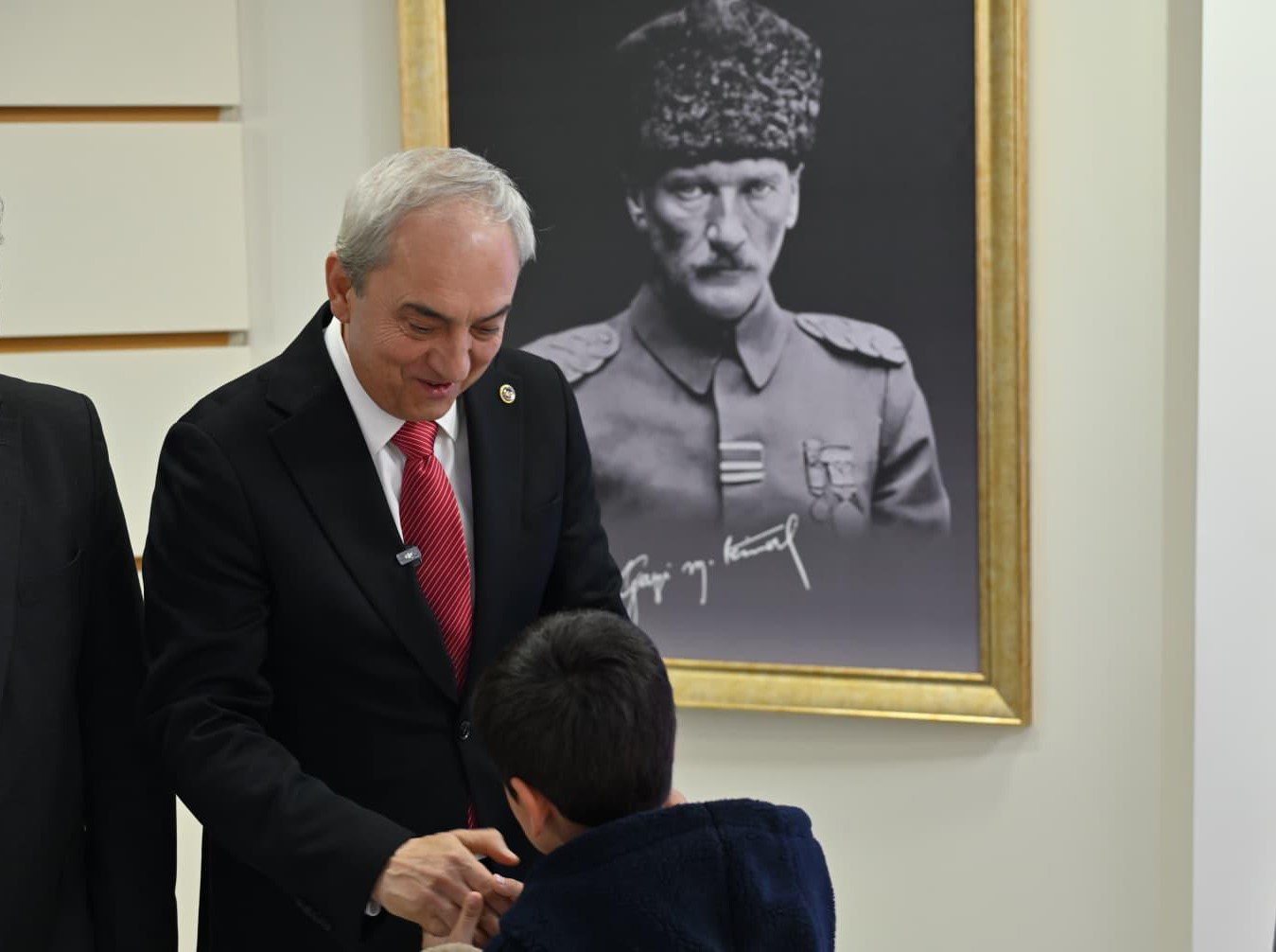 Başkan Kocagöz belediye personeliyle bayramlaştı
