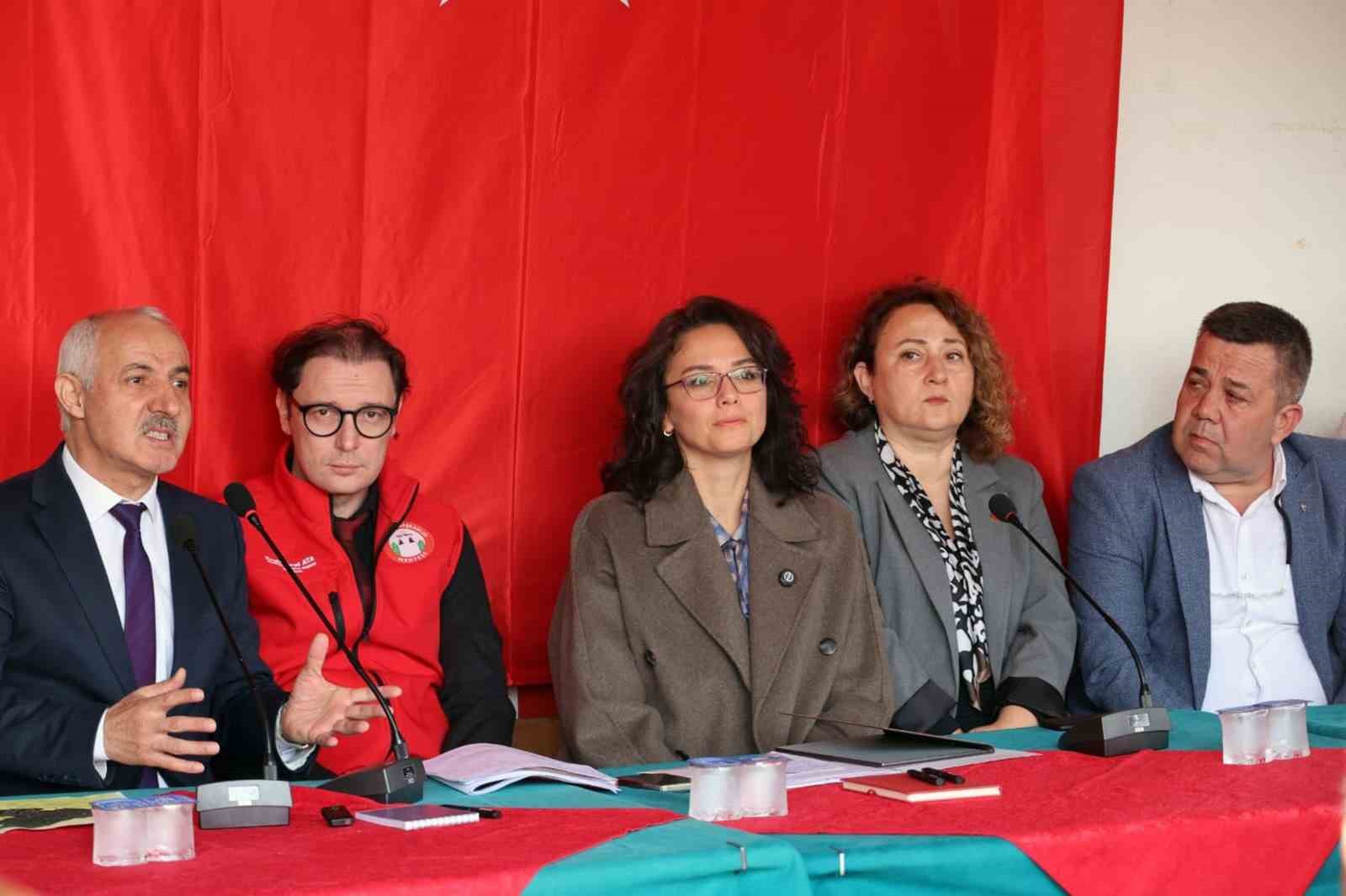 Başkan Köksal Aras’tan Bayır’a yol, su ve kanalizasyon müjdesi
