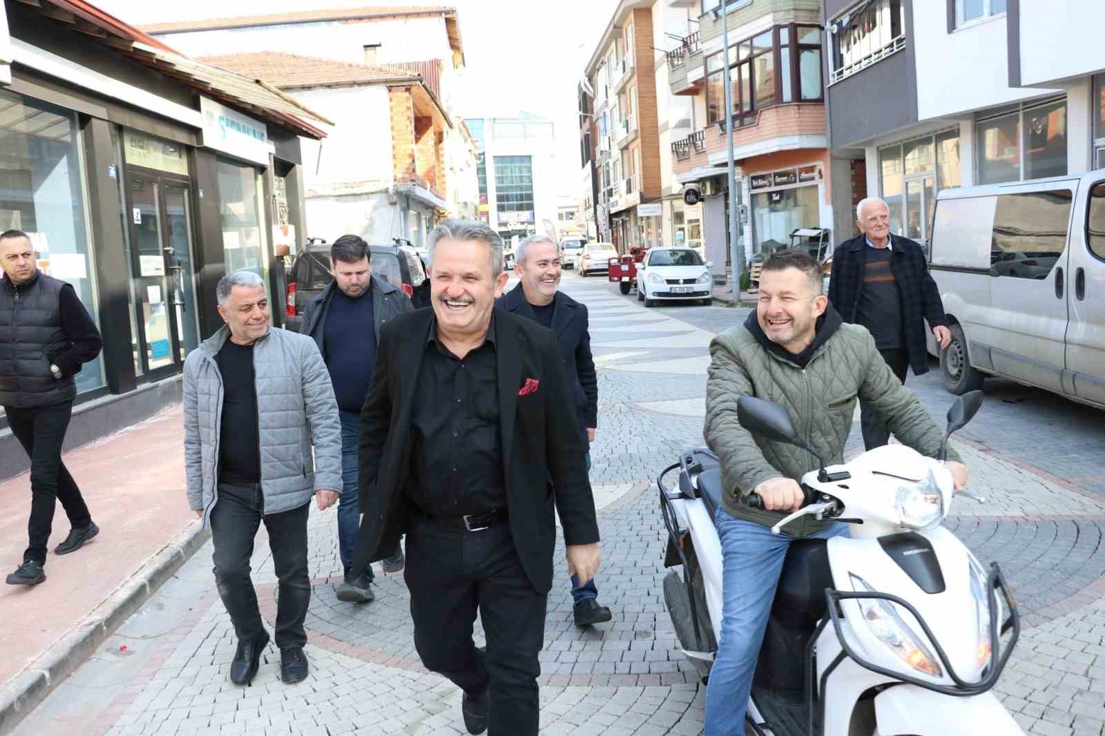 Başkan Koloğlu’ndan "Hayırlı Günler Komşum, Derdin Derdimiz" ziyaretleri
