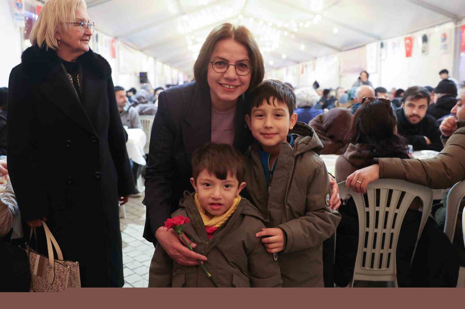 Başkan Köymen, Maltepelilerle iftar sofrasında buluştu
