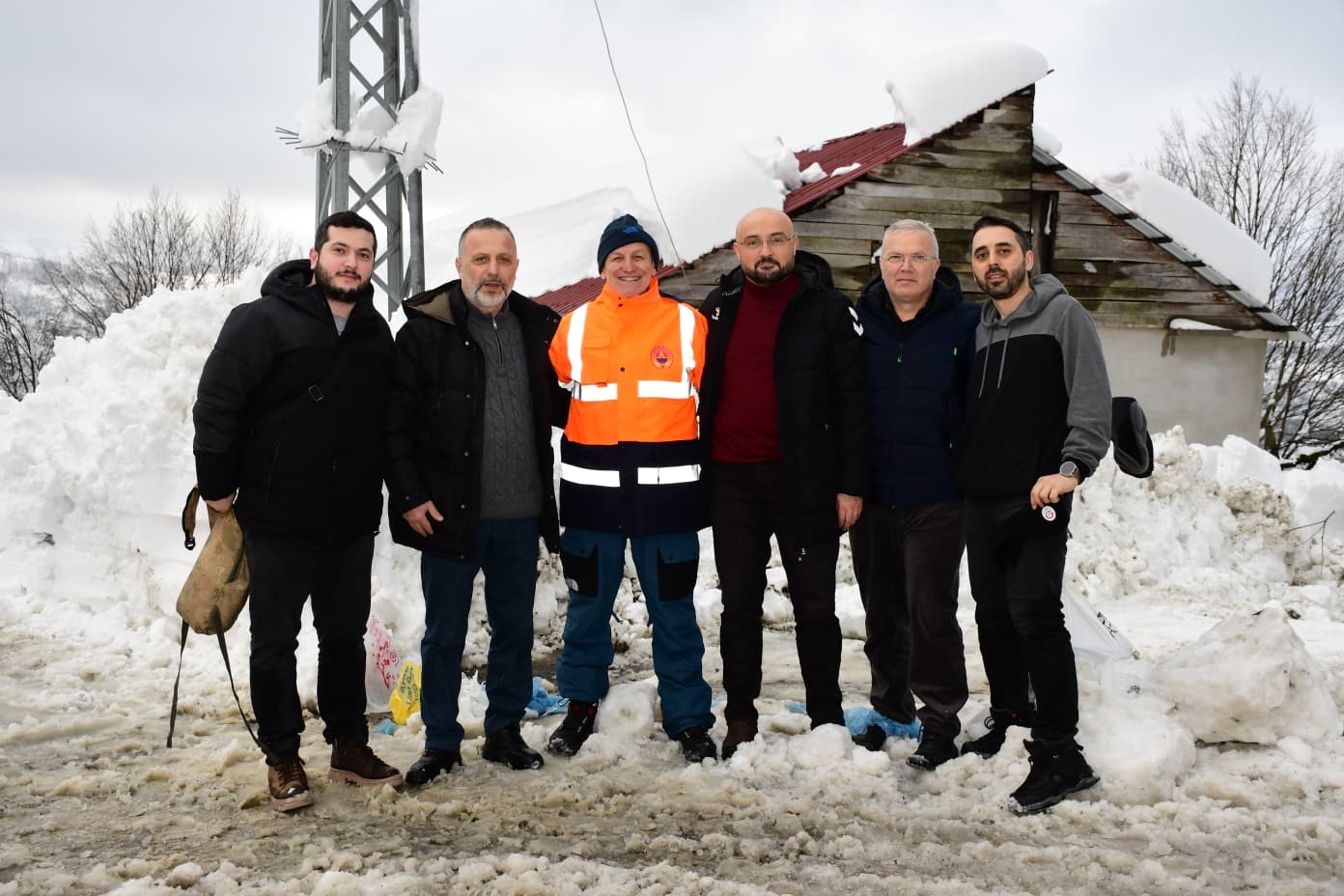 Başkan Kul: "Sadece yolları değil, gönülleri de açmaya geldik"
