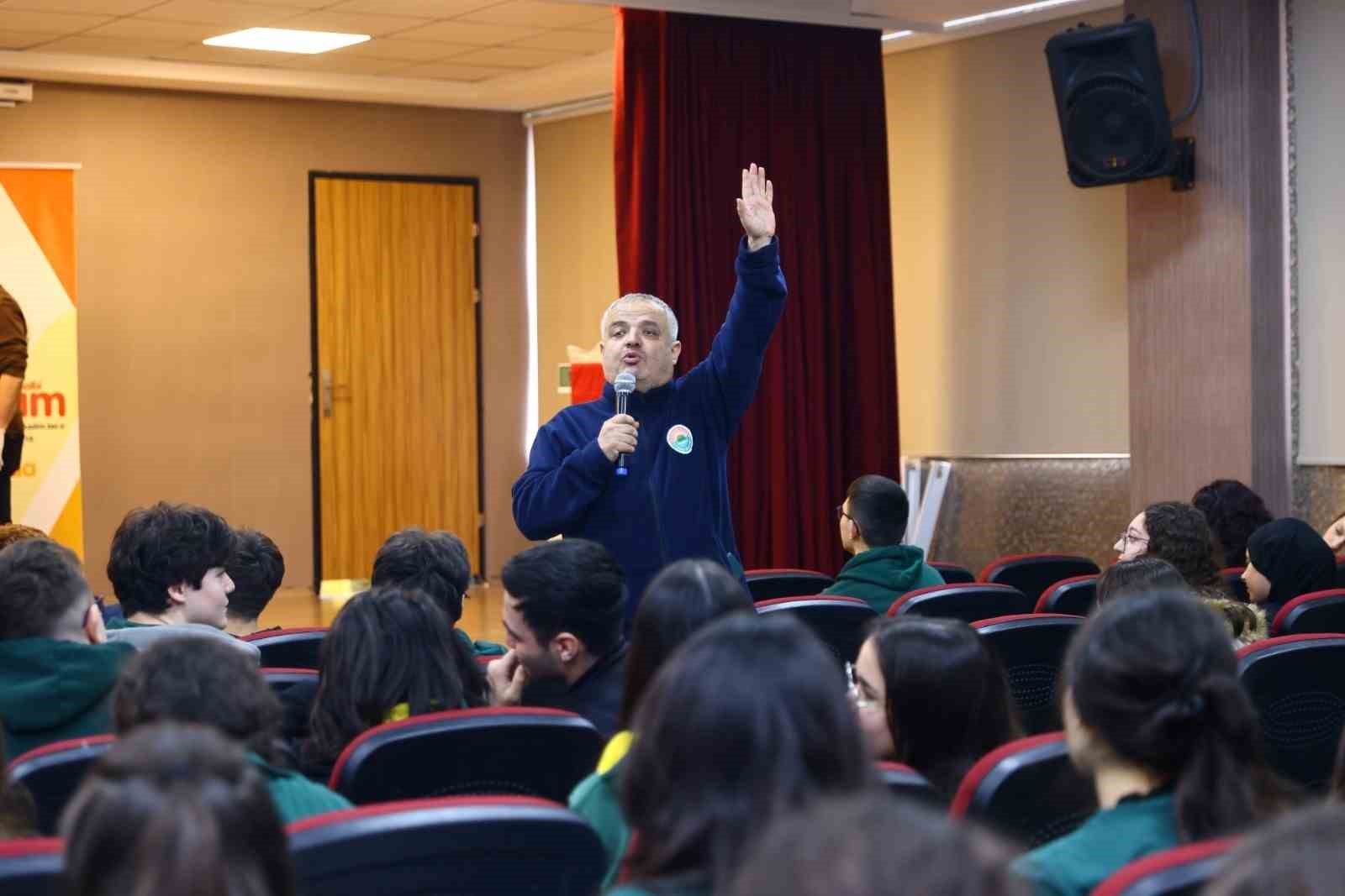 Başkan Kurnaz: "Ata tohumlarımızı korumak bir zorunluluk"
Başkan Kurnaz: "Ata tohumlarımızı korumak bir zorunluluk"