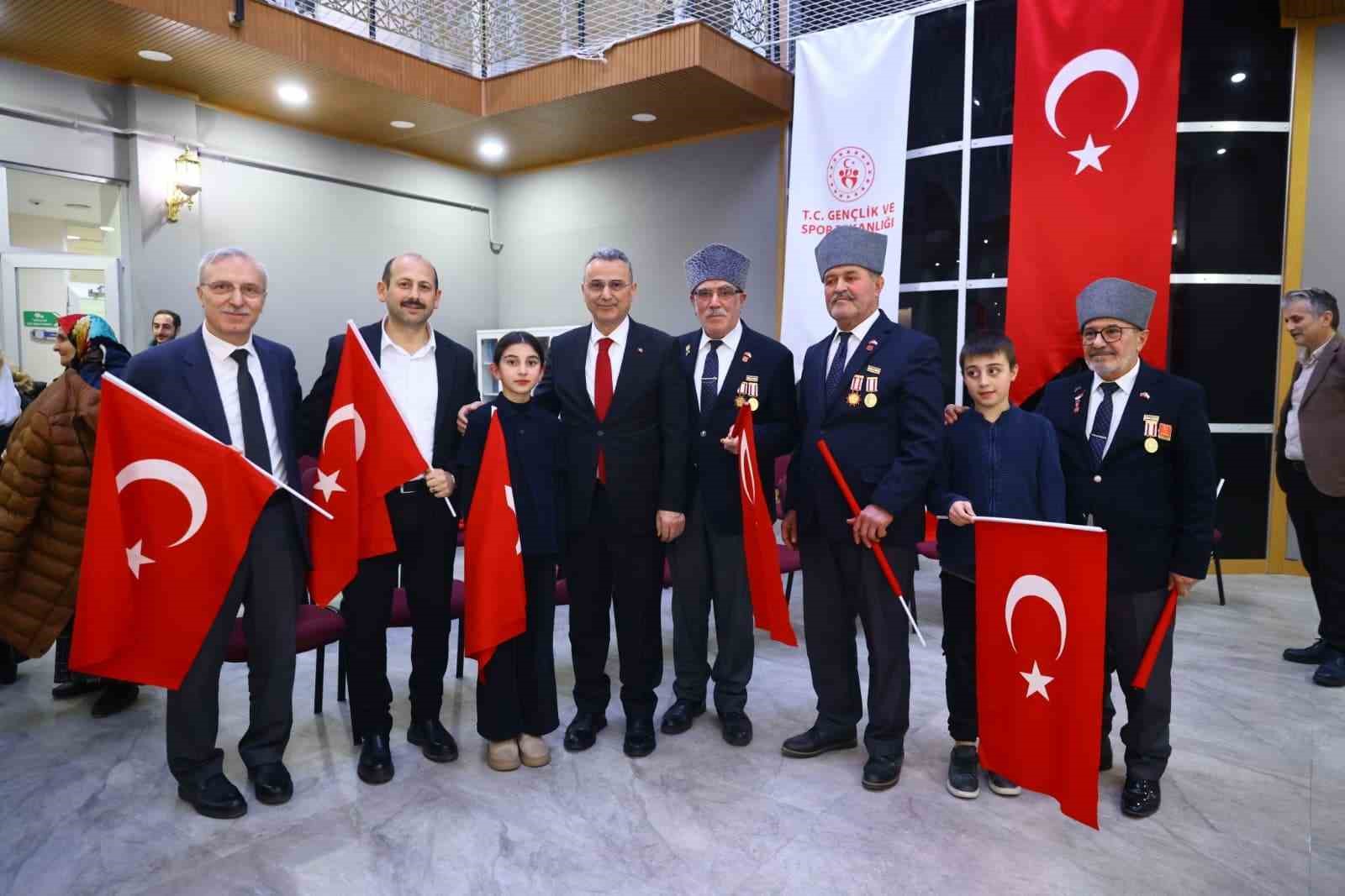 Başkan Kurnaz: "İstiklal Marşı bağımsızlığımızın ebedi nişanesidir"
