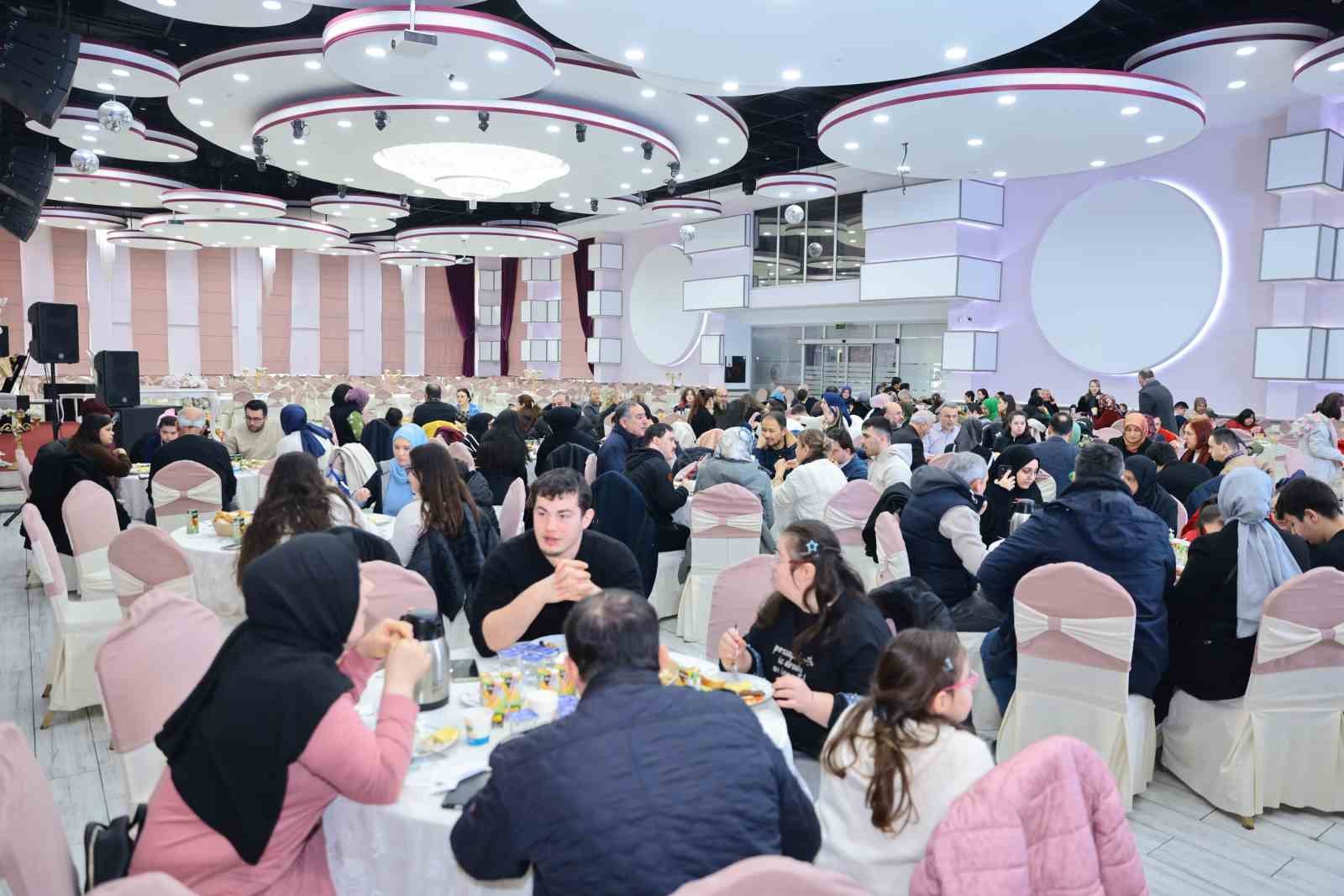 Başkan Kurnaz: "Özel çocuklarımız ve ailelerinin yanındayız"
