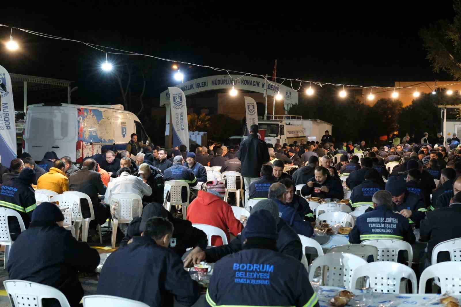 Başkan Mandalinci Kademe’de sahura katıldı
