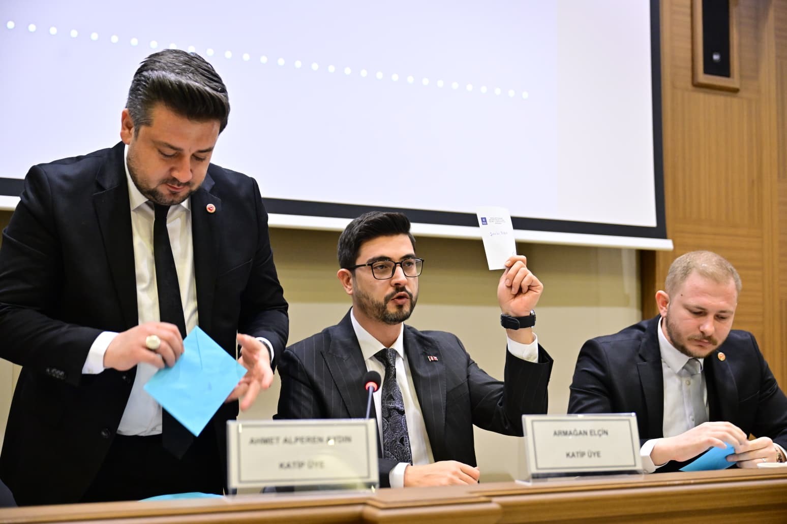 Başkan Oktay Yılmaz; "Şahin Biba Bursa’ya hayırlı olsun"
