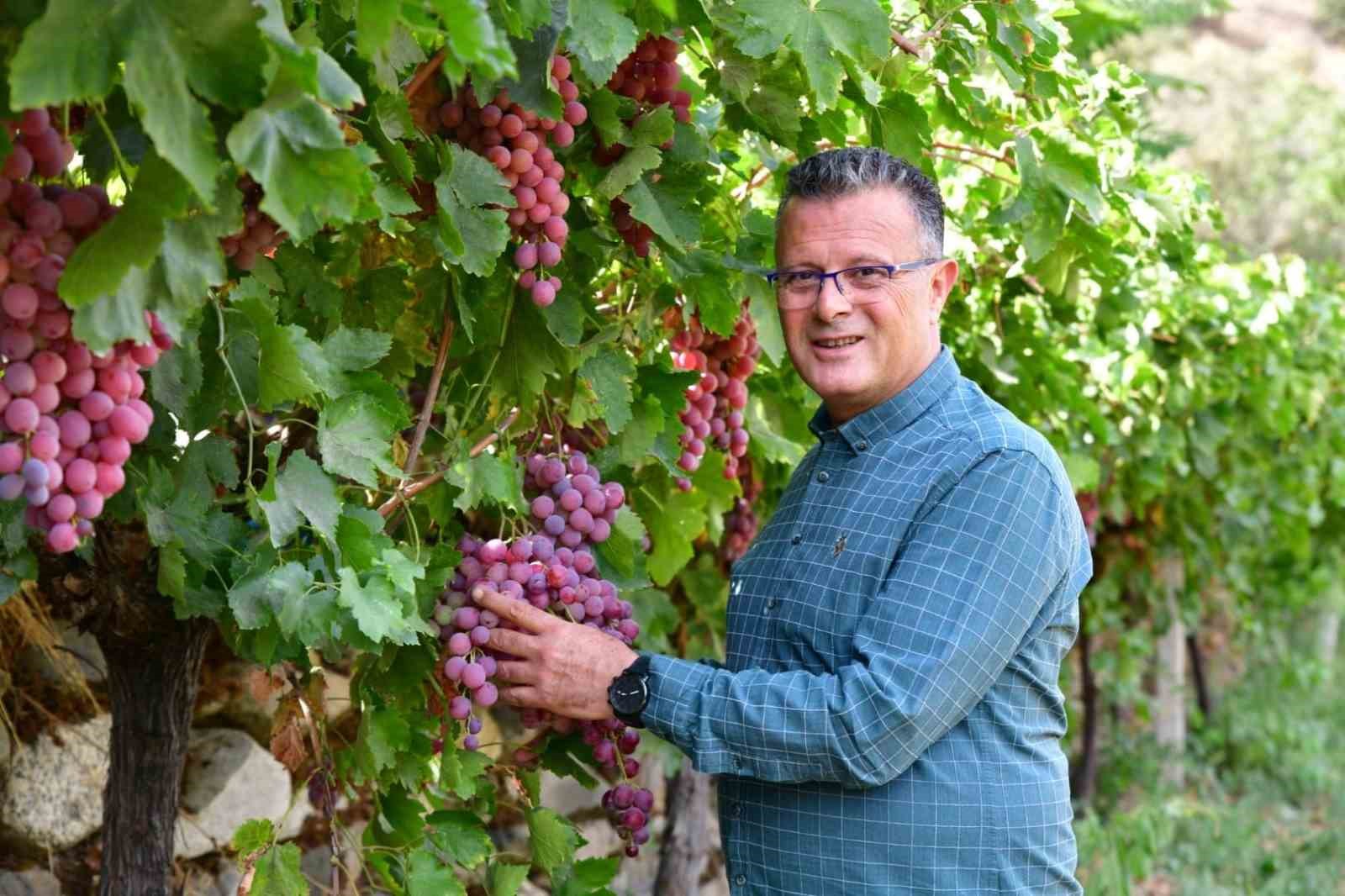 Başkan Öküzcüoğlu yılın en başarılı ilçe belediye başkanı seçildi
Başkan Öküzcüoğlu yılın en başarılı ilçe belediye başkanı seçildi